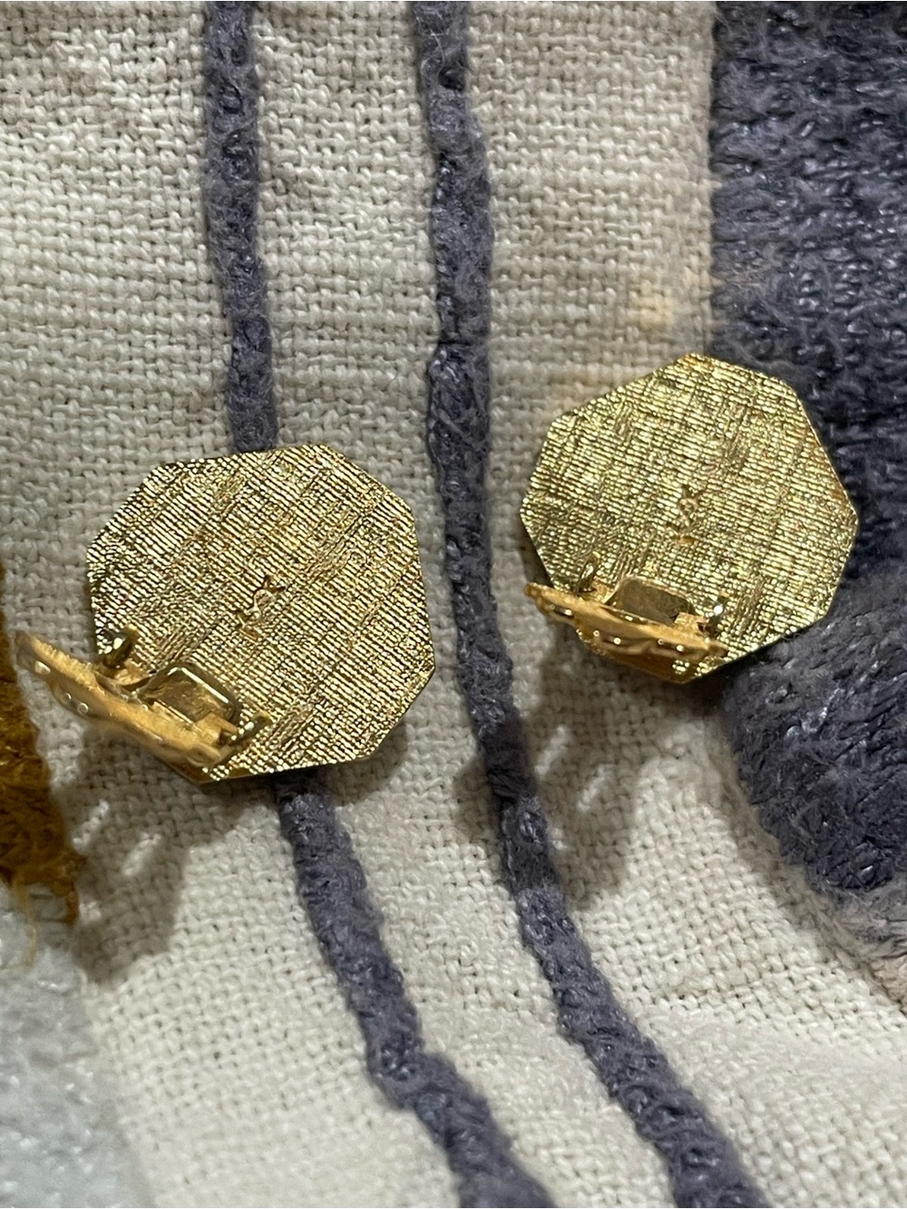 YSL Yves Saint Laurent Vintage Black & Gold Clip On Pendant Earrings w/ Crystals - Picture 8 of 17